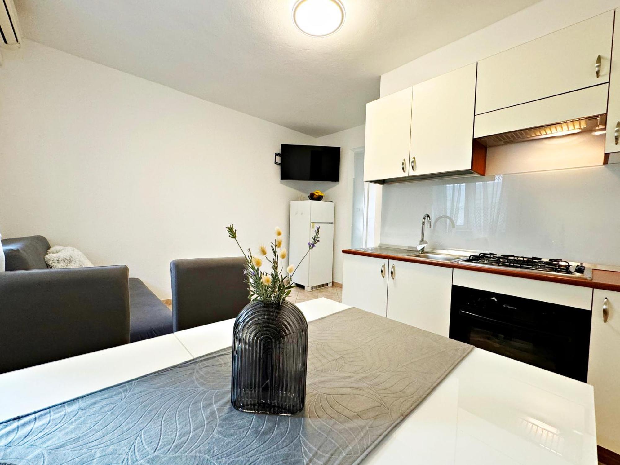 Apartment Baloevic 波斯蒂勒 外观 照片